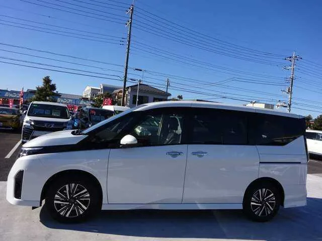 Nissan SERENA 1.4 e-POWER HighwayStarV 2025 — миниатюра 5