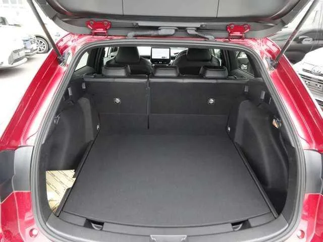 Toyota Corolla Touring Wagon 1.8 Hybrid WxB 2023 — миниатюра 2