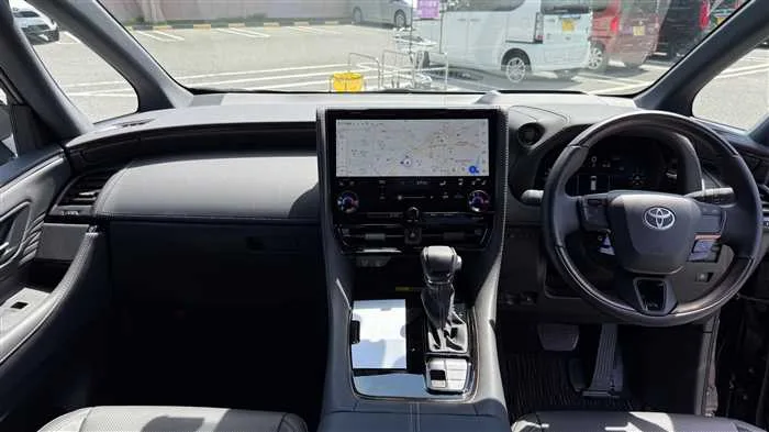 Toyota Alphard Z 2024 — миниатюра 2