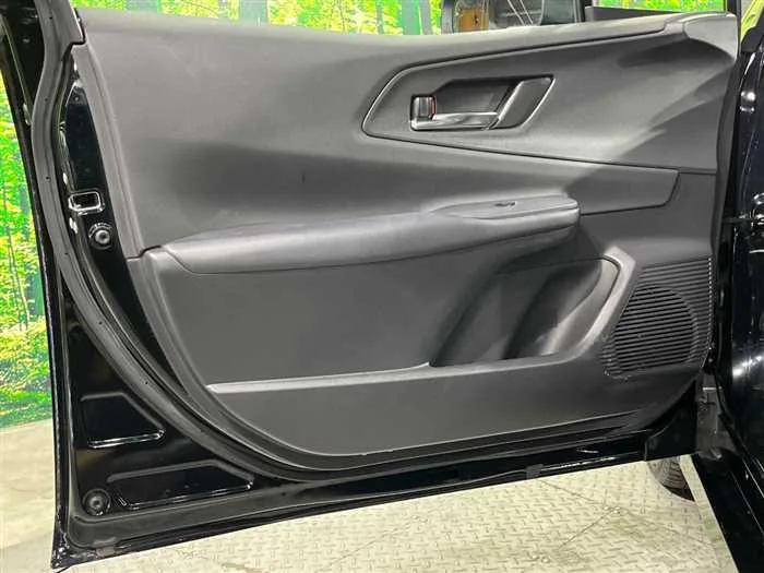 Toyota Prius 2023 — миниатюра 2