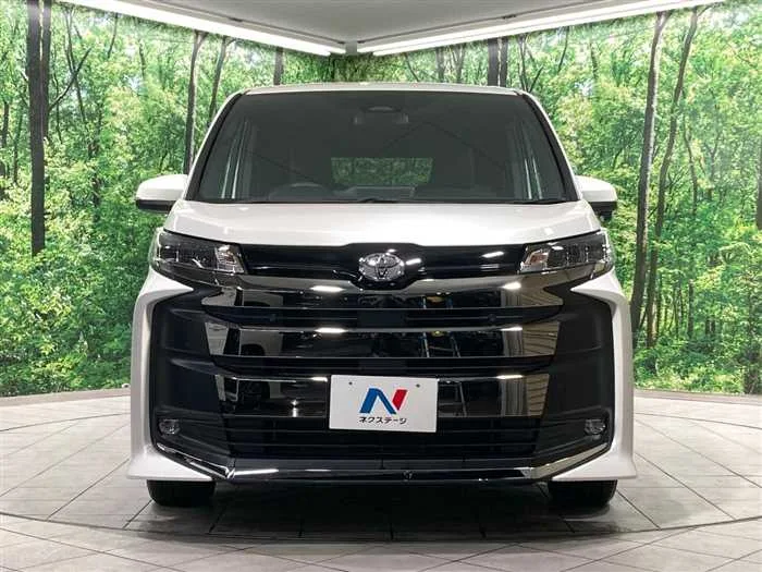 Toyota Noah 2023 — миниатюра 3