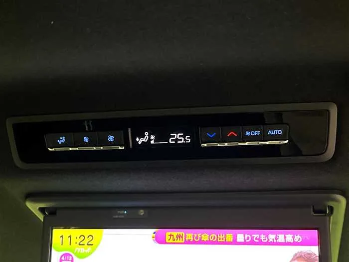 Toyota Noah 2023 — миниатюра 3