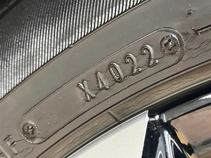 Toyota Noah 2022 — миниатюра 3