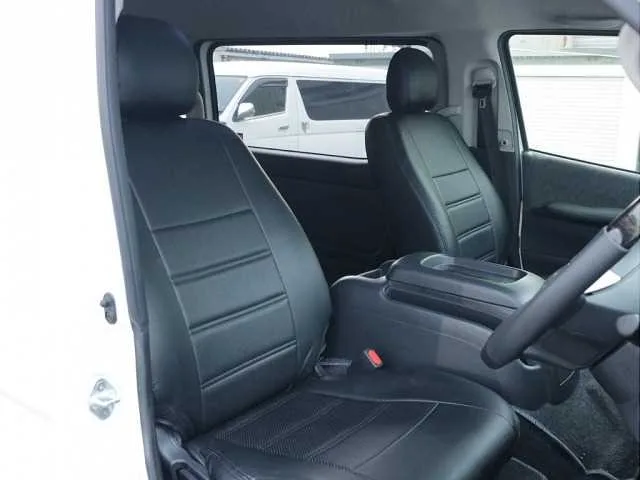 Toyota HIACE WAGON 2023 — миниатюра 4
