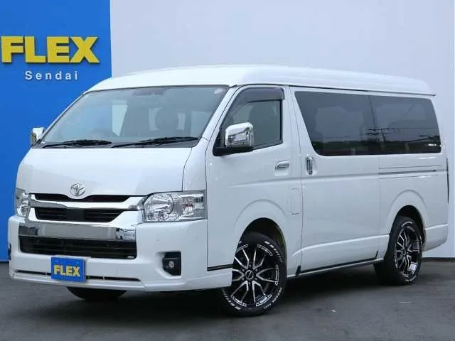 Toyota Hiace Wagon 2023 — фото 1, купить с доставкой в Москву