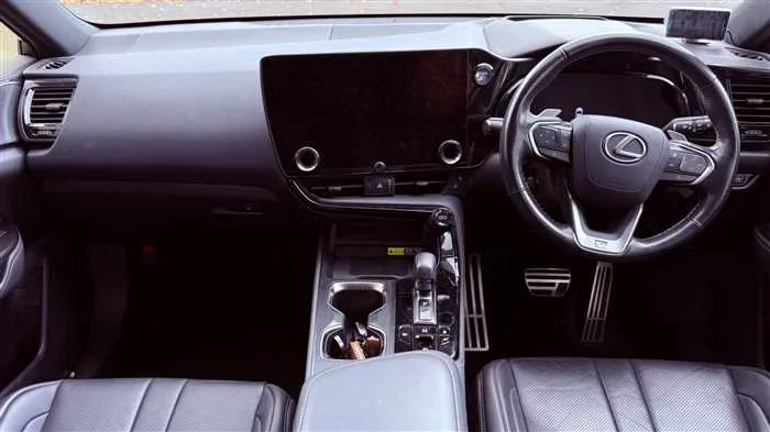 Lexus NX 350h F AWD 2023 — миниатюра 2