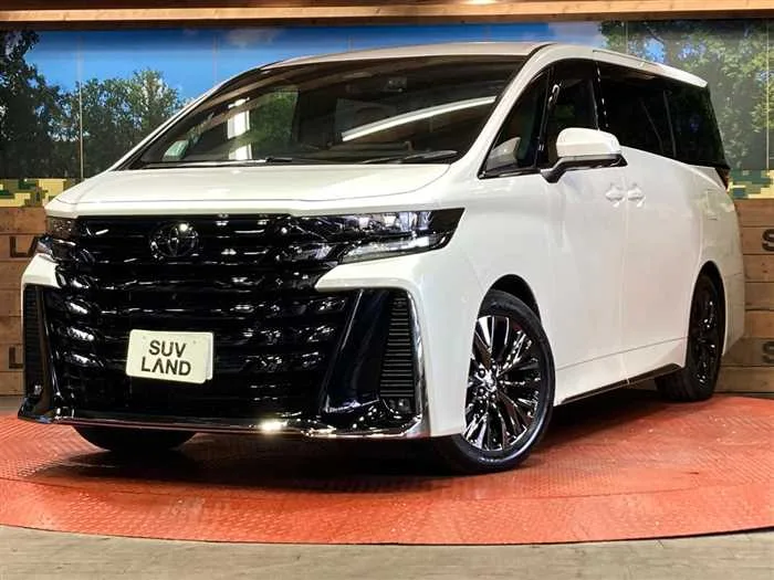 Toyota Vellfire 2023 — фото 1, купить с доставкой в Москву