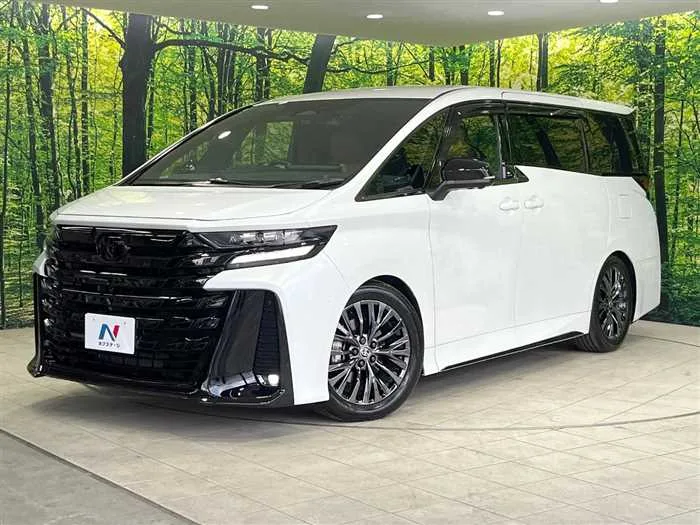 Toyota Vellfire 2024 — фото 1, купить с доставкой в Москву