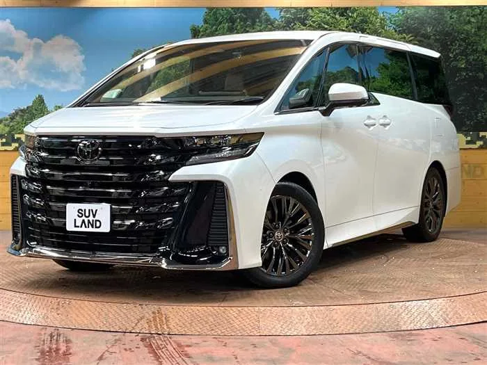 Toyota Vellfire 2024 — фото 1, купить с доставкой в Москву