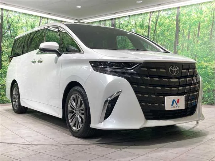Toyota Alphard Hybrid 2024 — миниатюра 3