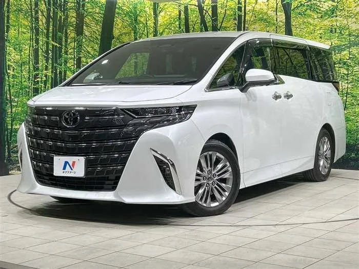 Toyota Alphard Hybrid 2025 — фото 1, купить с доставкой в Москву