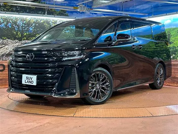 Toyota Vellfire 2025 — фото 1, купить с доставкой в Москву