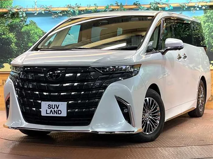 Toyota Alphard Hybrid 2023 — фото 1, купить с доставкой в Москву
