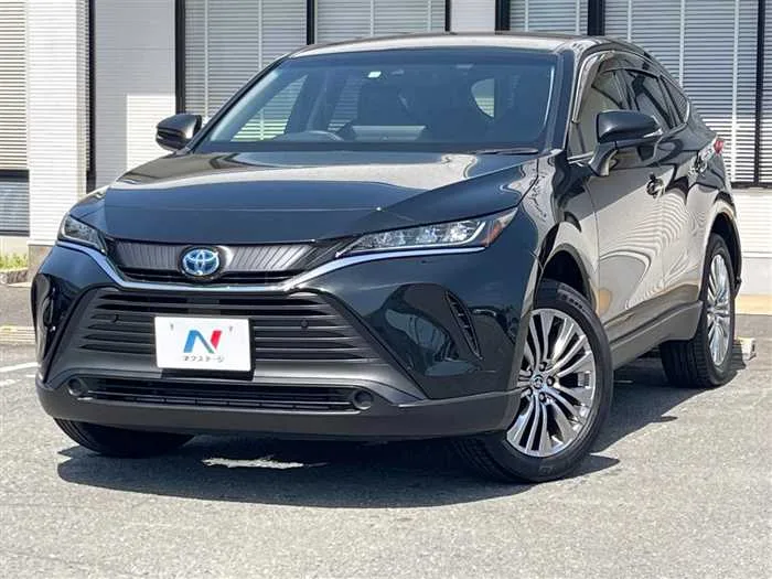 Toyota Harrier Hybrid 2022 — фото 1, купить с доставкой в Москву