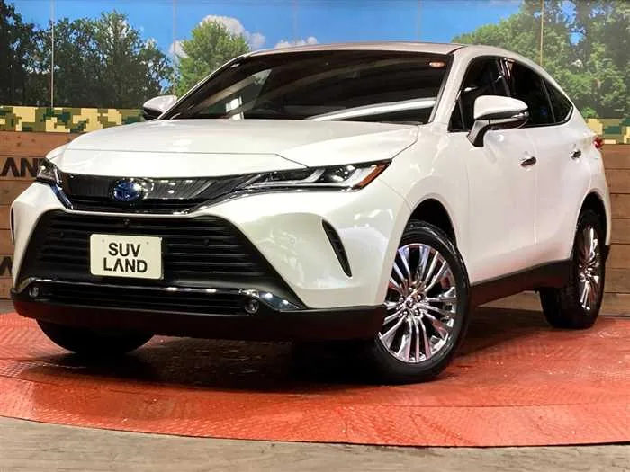 Toyota Harrier Hybrid 2024 — фото 1, купить с доставкой в Москву