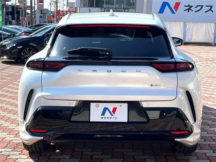 Toyota Crown 2023 — миниатюра 3