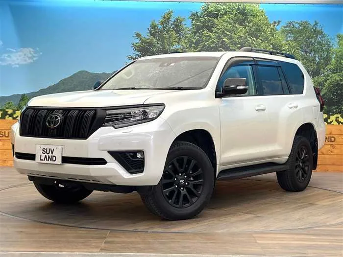 Toyota Land Cruiser Prado 2023 — фото 1, купить с доставкой в Москву