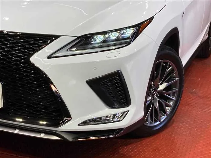 Lexus RX 2022 — миниатюра 3