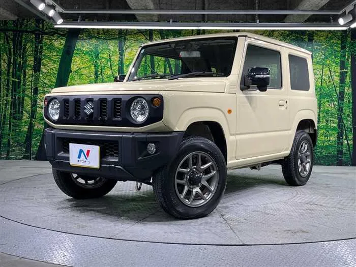 Suzuki Jimny 2022 — фото 1, купить с доставкой в Москву