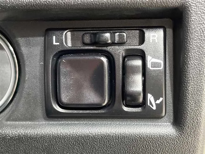 Suzuki Jimny Sierra 2024 — миниатюра 3