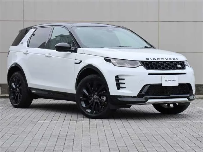 Land Rover Discovery Sport 2024 — фото 1, купить с доставкой в Москву