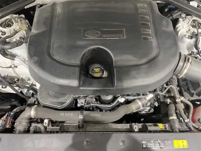 Land Rover Defender 2023 — миниатюра 3