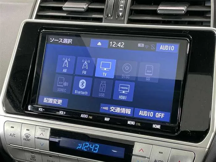 Toyota Land Cruiser Prado 2023 — миниатюра 5
