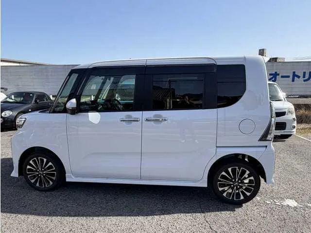 Daihatsu Tanto Custom 2025 — миниатюра 3