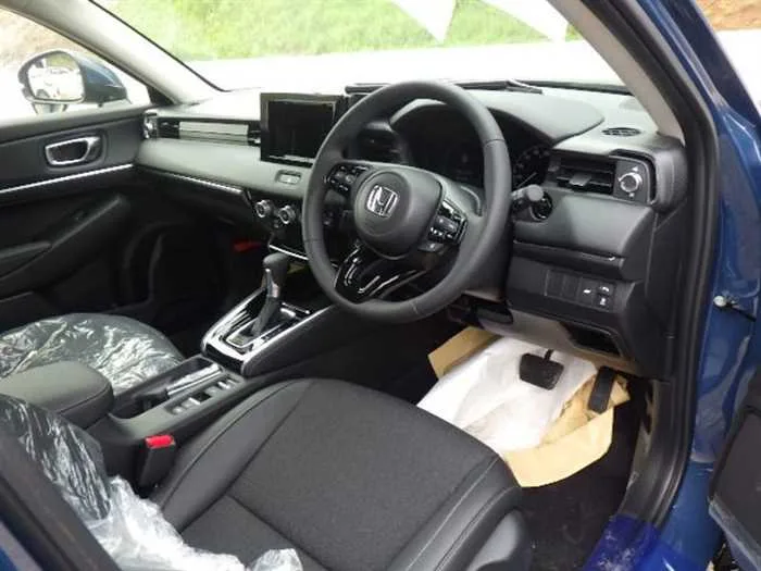 Honda VEZEL E:HEV Z 2026 — миниатюра 4