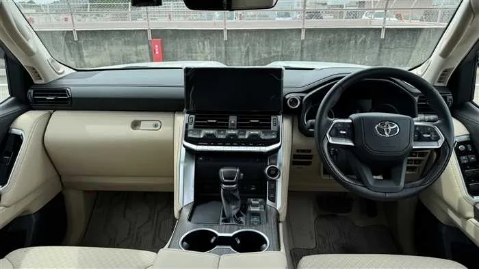 Toyota Land Cruiser ZX 2025 — миниатюра 2