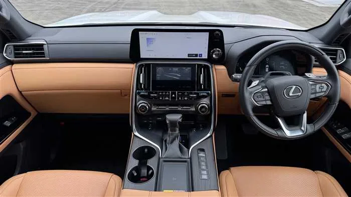 Lexus LX 600 2025 — миниатюра 2