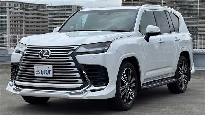 Lexus LX 600 2025 — фото 1, купить с доставкой в Москву