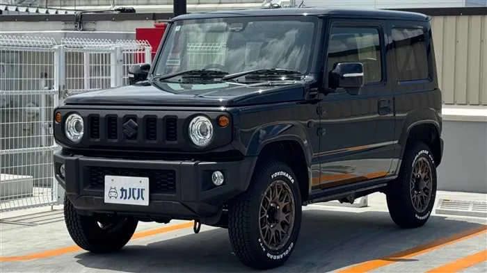 Suzuki Jimny XC 2025 — фото 1, купить с доставкой в Москву