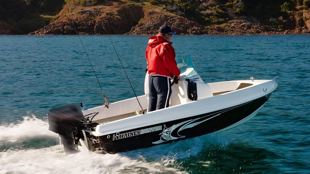 HAINES HUNTER 400 Prowler 2026