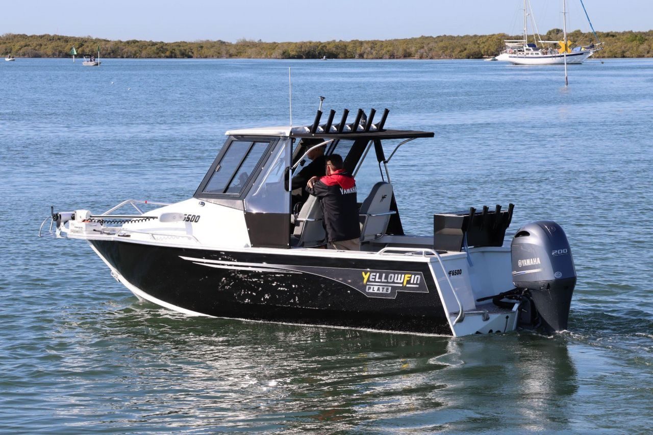 YELLOWFIN 6500 HT 2026
