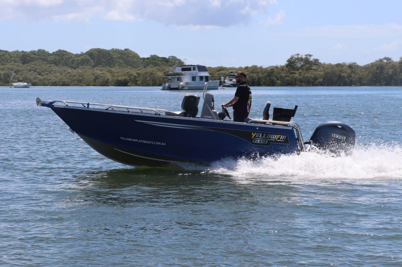 YELLOWFIN YF-62 Centre Console 2026