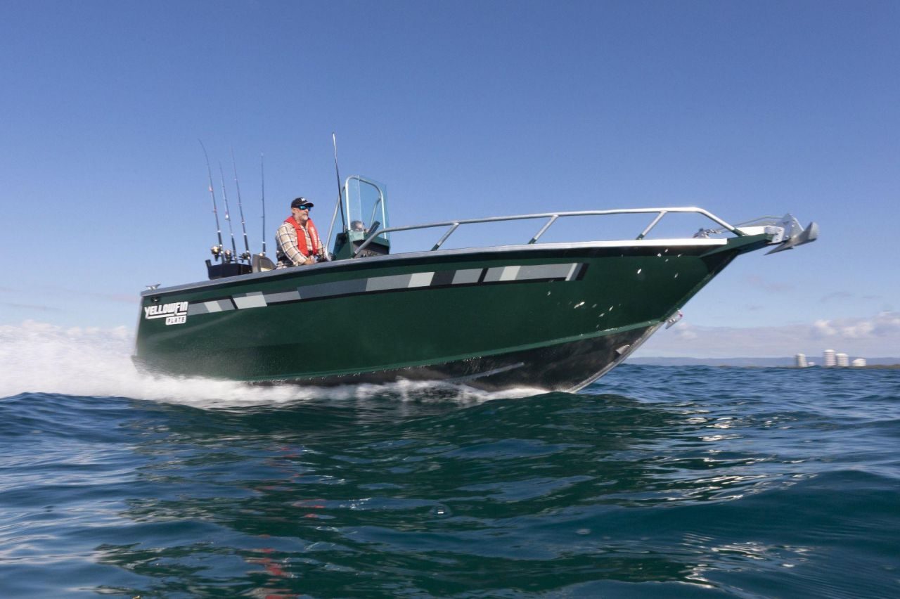 YELLOWFIN YF-62 Rear Console 2026