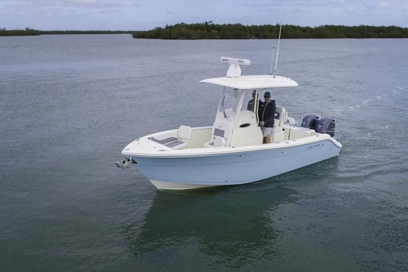 COBIA Centre Console 2026