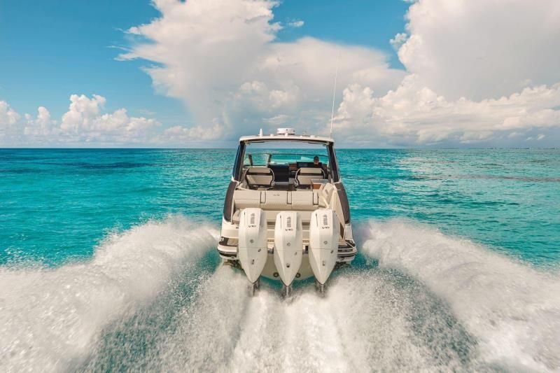 SEA RAY 360 SLX OB 2026