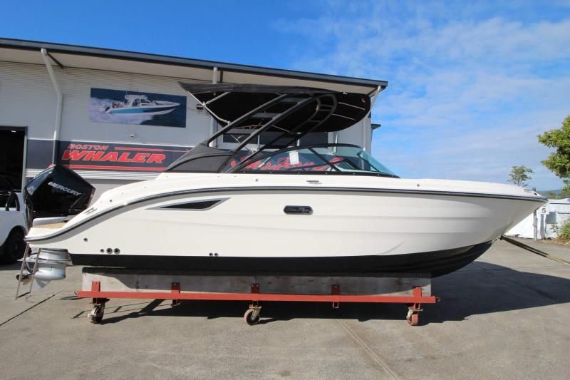SEA RAY 230 SDX OB 2026