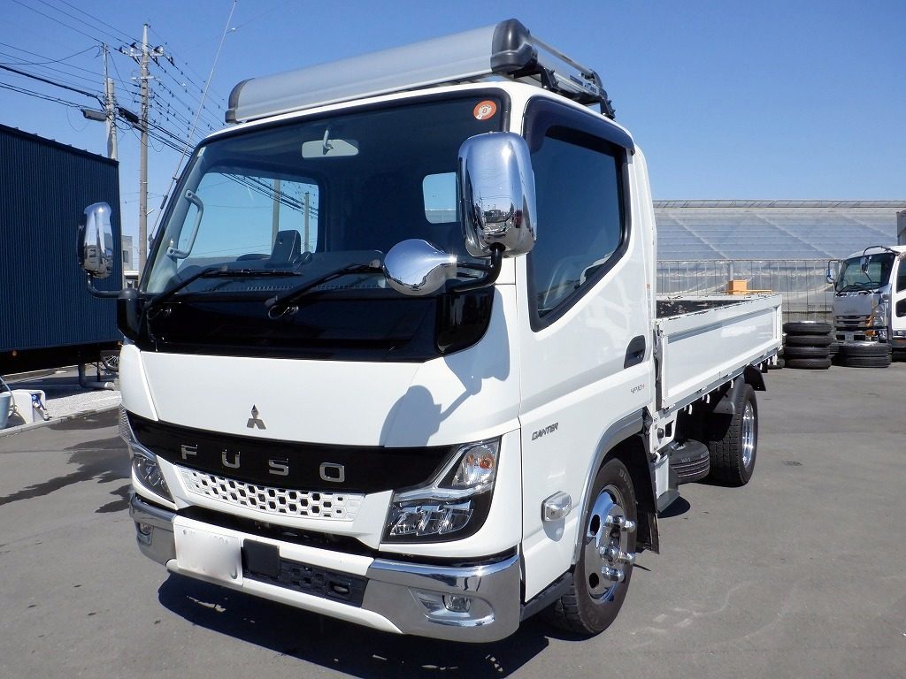 Mitsubishi Fuso Canter 2023